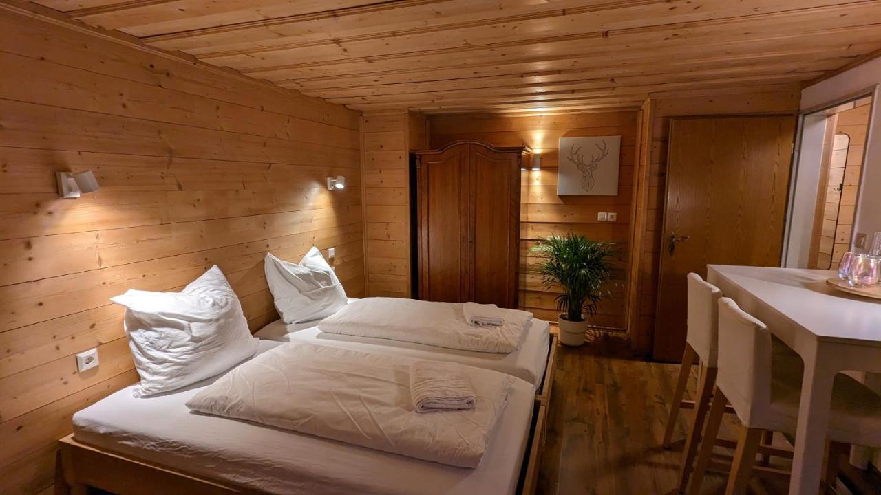 Gemuetliches Berg-Chalet Mit Panoramablick 贝里斯泽尔 外观 照片